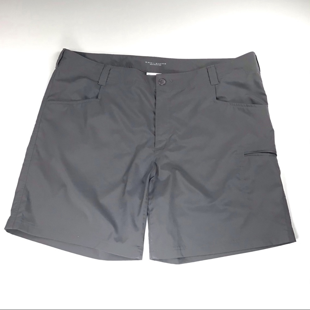 Columbia Mens Shorts Grey 44W OMNI-SHADE